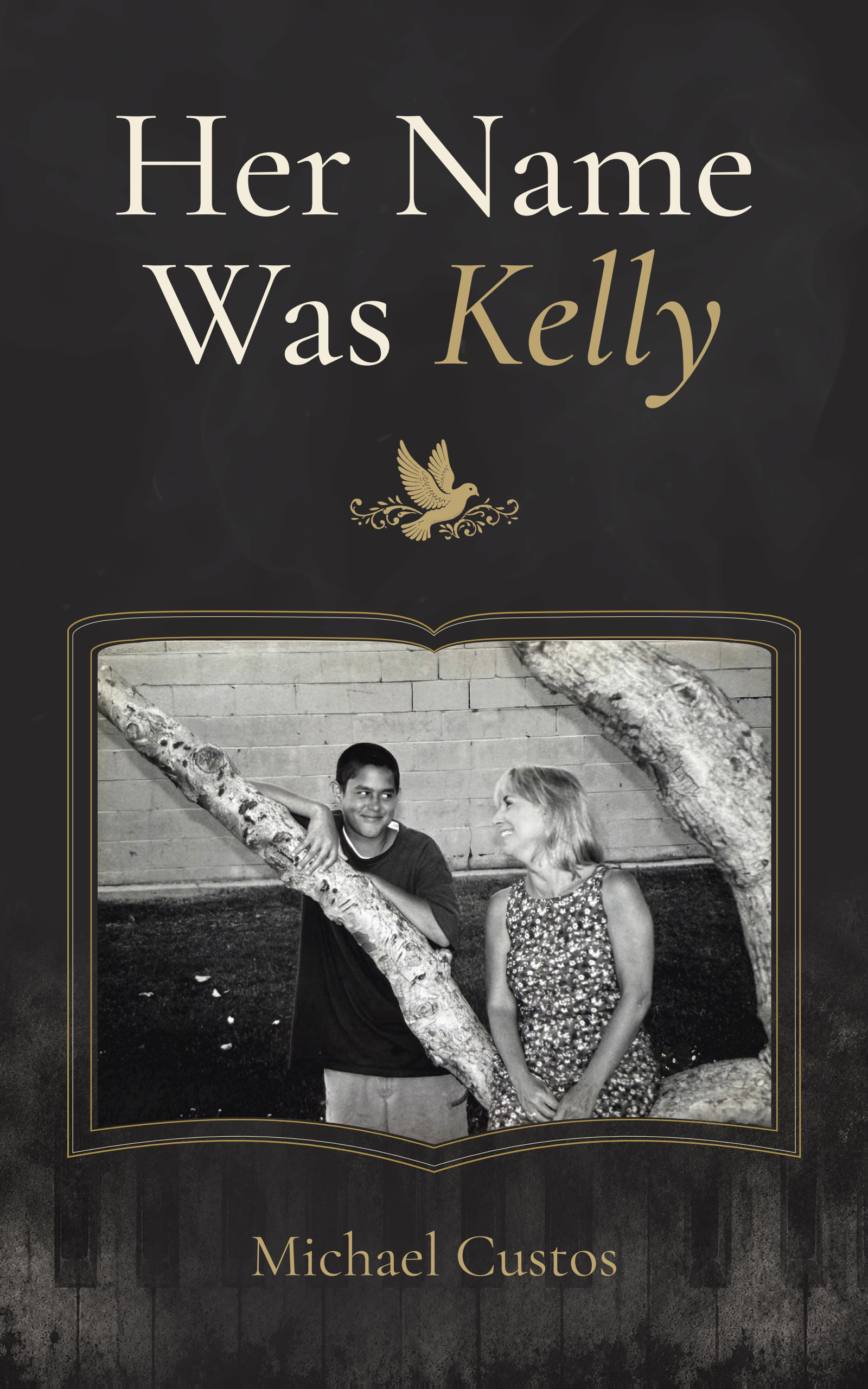Front cover of Her Name Was Kelly by Michael Custos